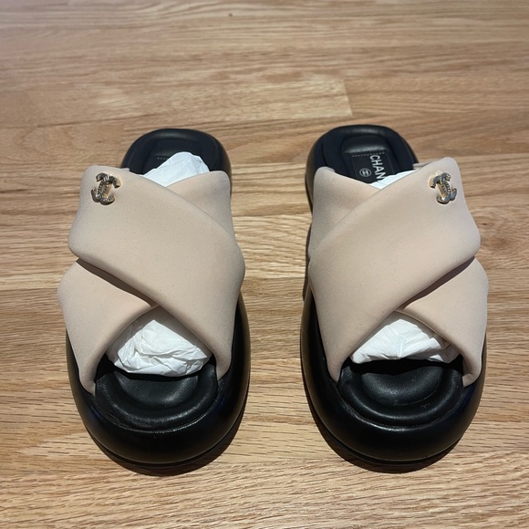 Chanel sandals. Only worn once! Size 35.5. Comes with dust bags, no box. - Picture 2 of 6